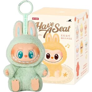 Plyšák ve stylu LABUBU – Have a Seat